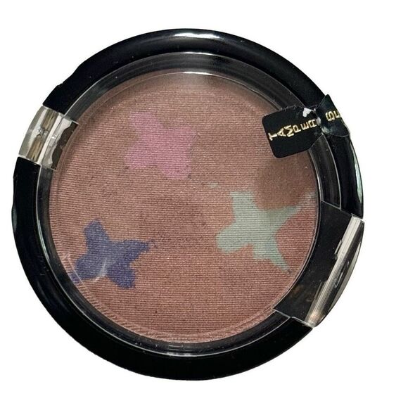 Signature Club A Pressed Flower Eyeshadow- Compact NEW .1 oz - Picture 1 of 5